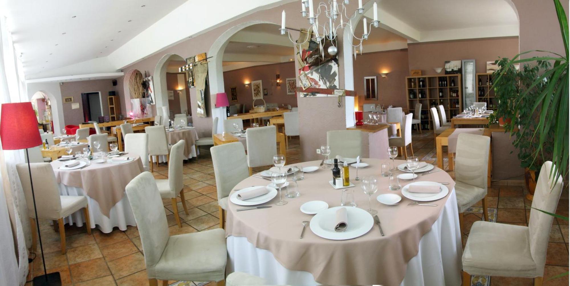 Logis Hotel La Magnanerie - Cote Bistro Aubignosc Екстер'єр фото
