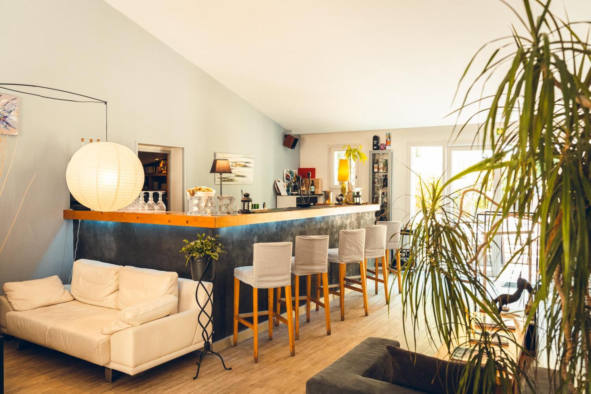 Logis Hotel La Magnanerie - Cote Bistro Aubignosc Екстер'єр фото
