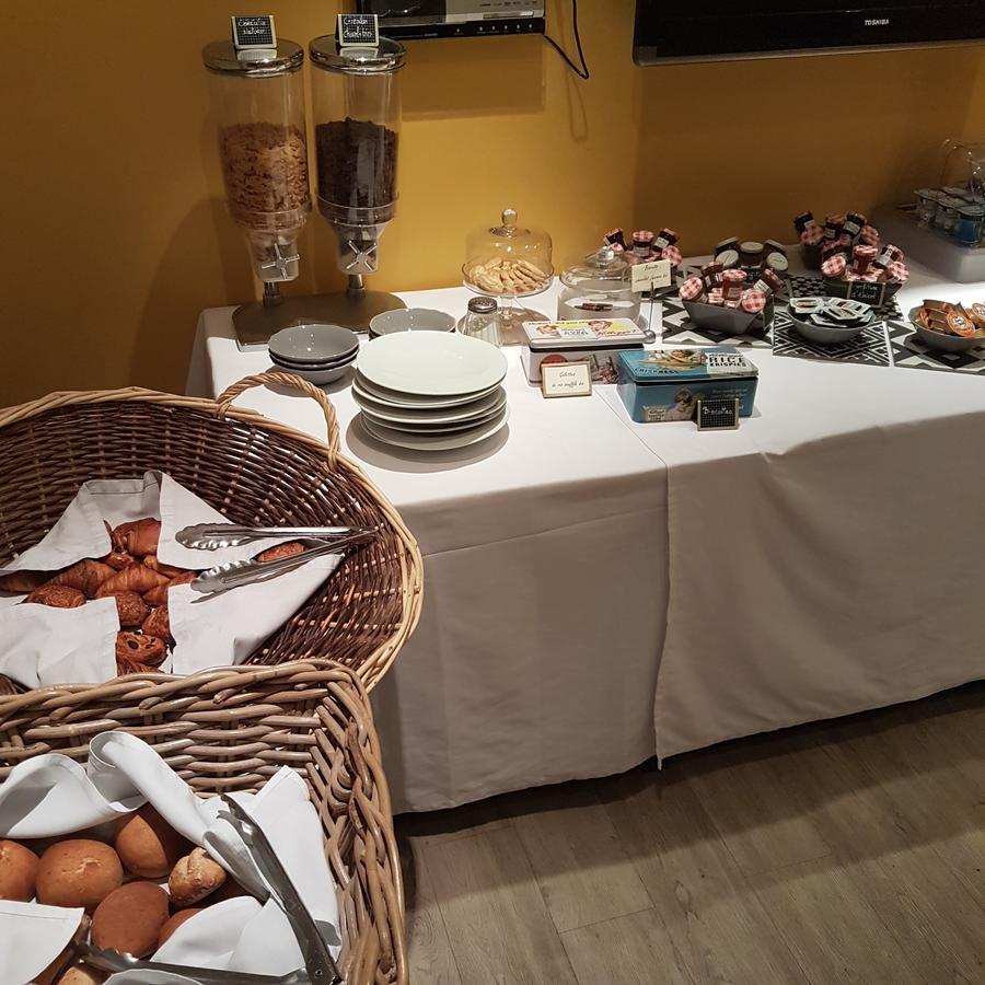 Logis Hotel La Magnanerie - Cote Bistro Aubignosc Екстер'єр фото
